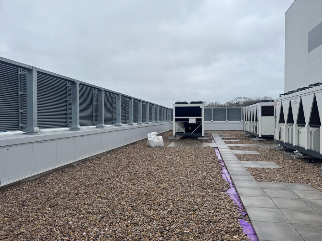 Rear of louvred plant screen by Bridge Louvre